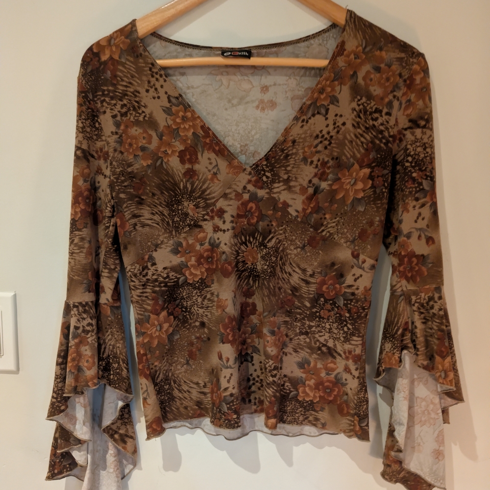 2kuhl Floral V-Neck Blouse with Bell Sleeves